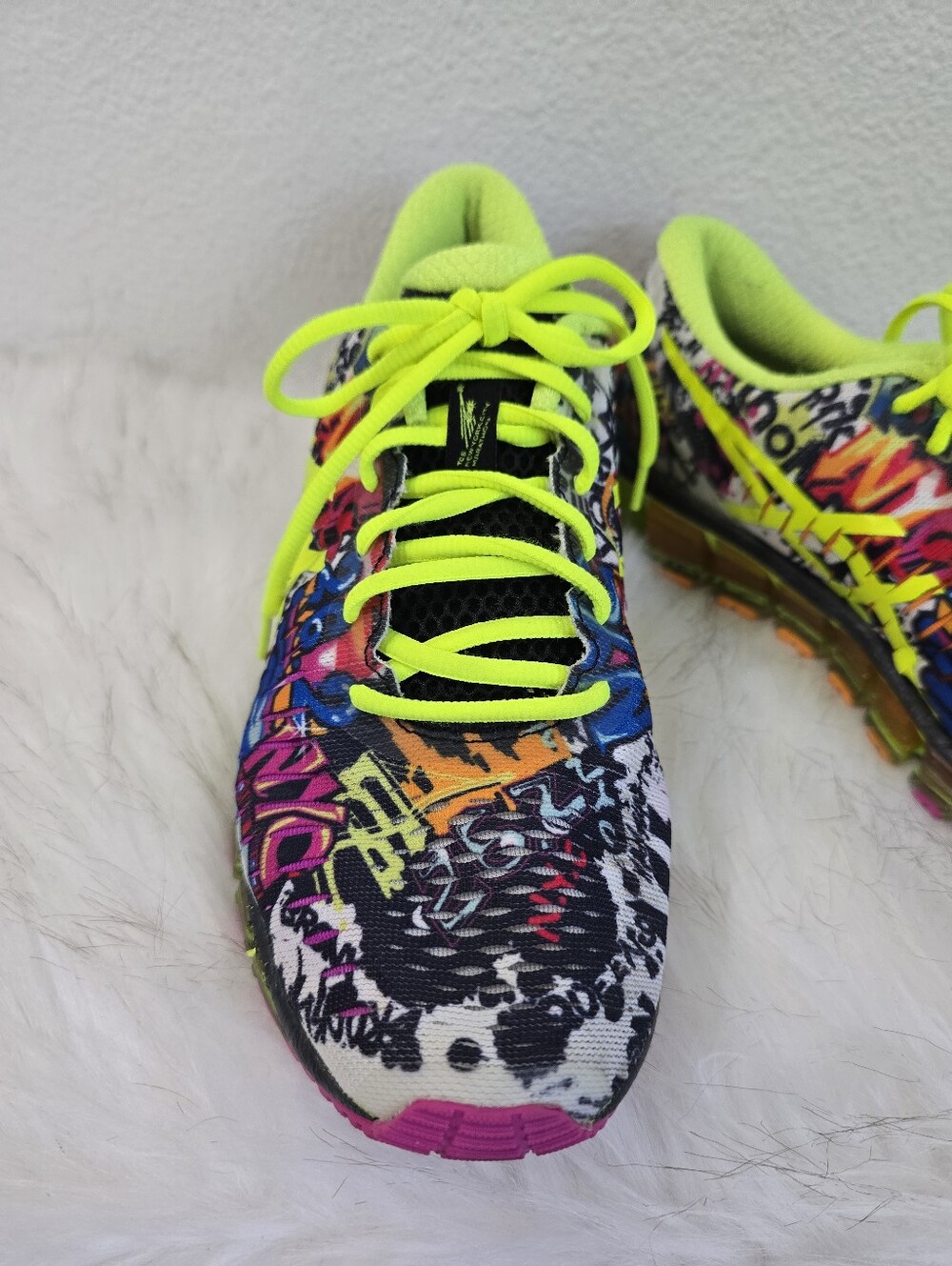 ASICS 2015 New York City Marathon Running Shoes - Picture 3 of 10